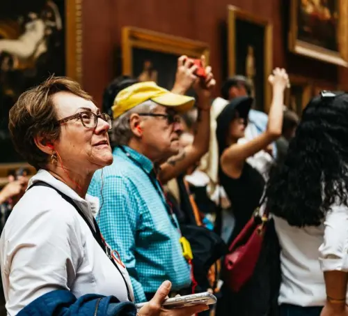 Paris: Reserved Access, Guided Louvre Museum Tour w/ Expert gallery