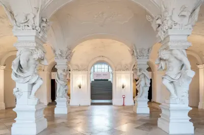 Upper Belvedere & Permanent Collection - Photo 2