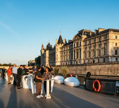 Paris: Gourmet Dinner Cruise on Seine River with Live Music - Photo 5