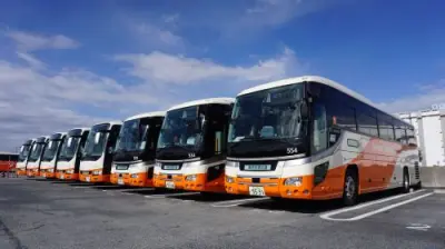 Tokyo Limousine Bus - Photo 3