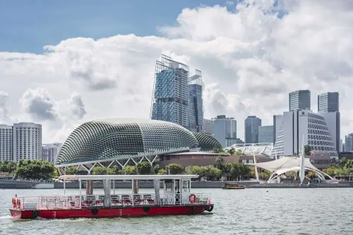 Singapore River Cruise by WaterB gallery