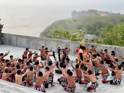 Kecak Fire Dance Karang Boma Cliff  Uluwatu - Photo 3