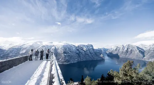 Stegastein Viewpoint Sightseeing Bus Tour from Flam gallery