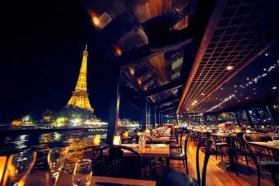 Dinner Cruise on the Seine - Photo 4
