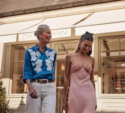 Paris: Vallée Village Outlet Shopping Day - Photo 4