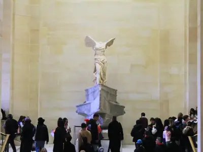 Paris: Priority Access Louvre with Host -Direct to Mona Lisa - Photo 4