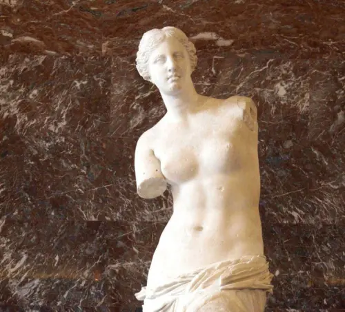 Skip the Line Guided Tour of Louvre Museum Highlights gallery