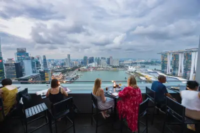 LeVeL33 Craft-Brewery Restaurant & Lounge - Photo 2