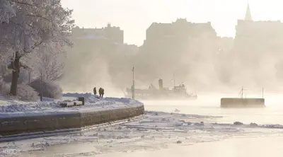 Stockholm Winter Tour By Boat - Photo 2