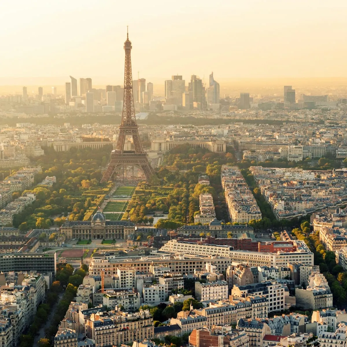 Montparnasse Tower Entrance Tickets: 56th Floor and Roof Terrace - HolidaySG