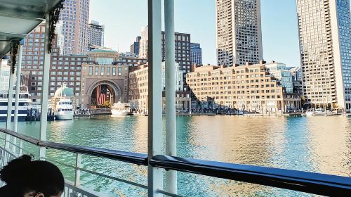 Boston: Boston Harbor Sunset Cruise