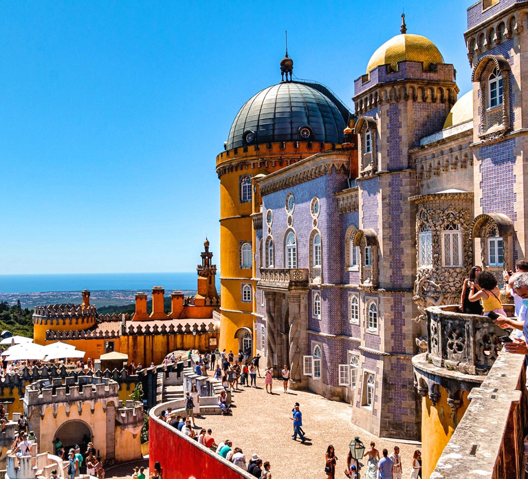 Lisbon: Sintra, Pena, Regaleira, Cabo Roca Coast & Cascais