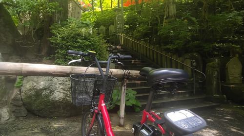Hiroshima: Peace Park, Castle, and Mitaki Temple E-Bike Tour Day Tours