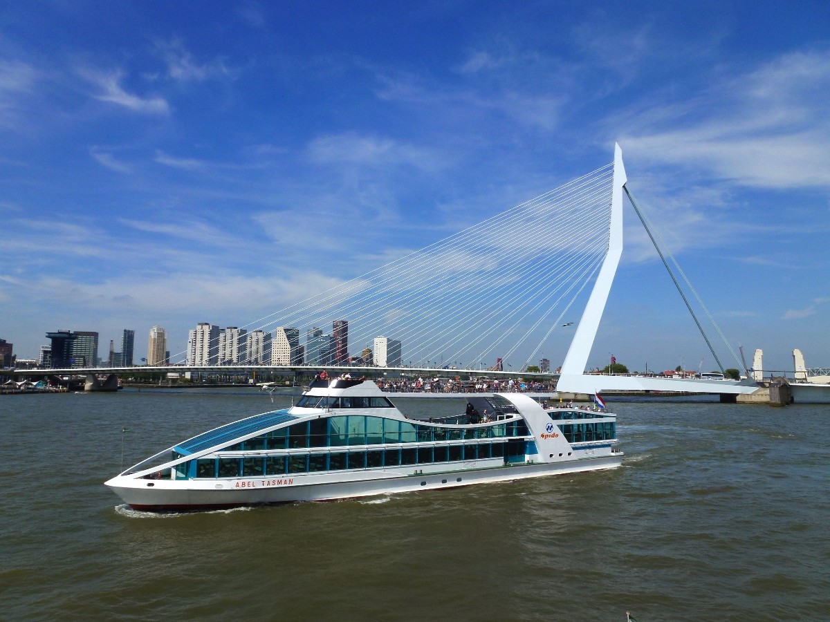 Netherlands visa fees — HolidaySG