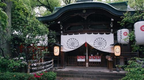 Osaka: Tennoji Ward, Shinsekai 3 hours Walking Tour