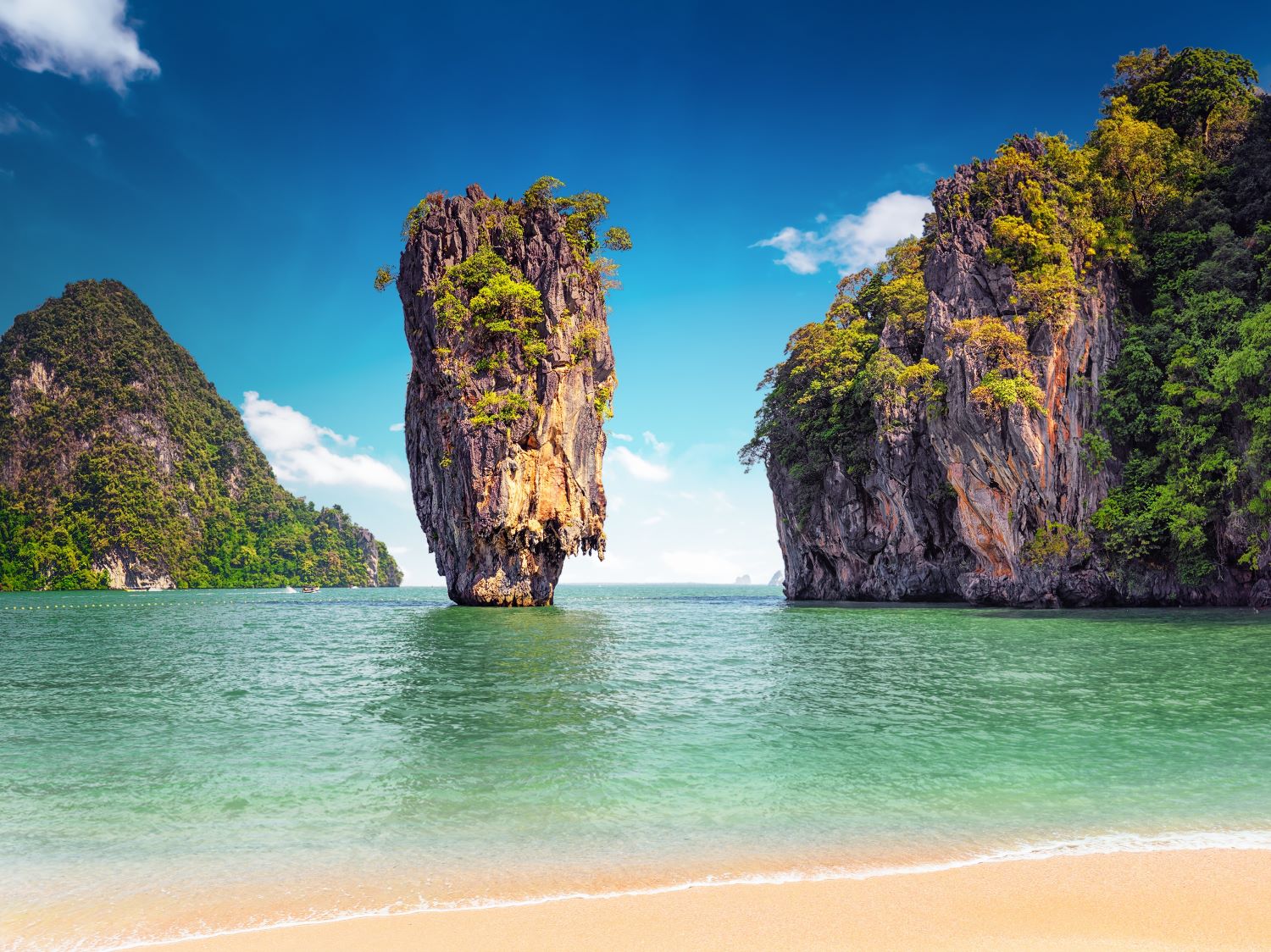 James Bond Island Day Trip Include Transfer - HolidaySG