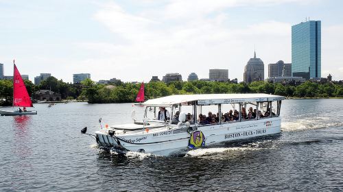 Boston Duck Boat Sightseeing City Tour with Cruise Along Charles River