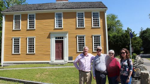 Lexington & Concord 250th Birthday Tour with Concord Museum Entry