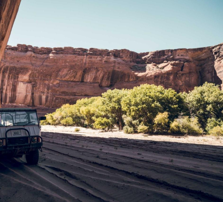 Canyon de Chelly: National Monument Tour