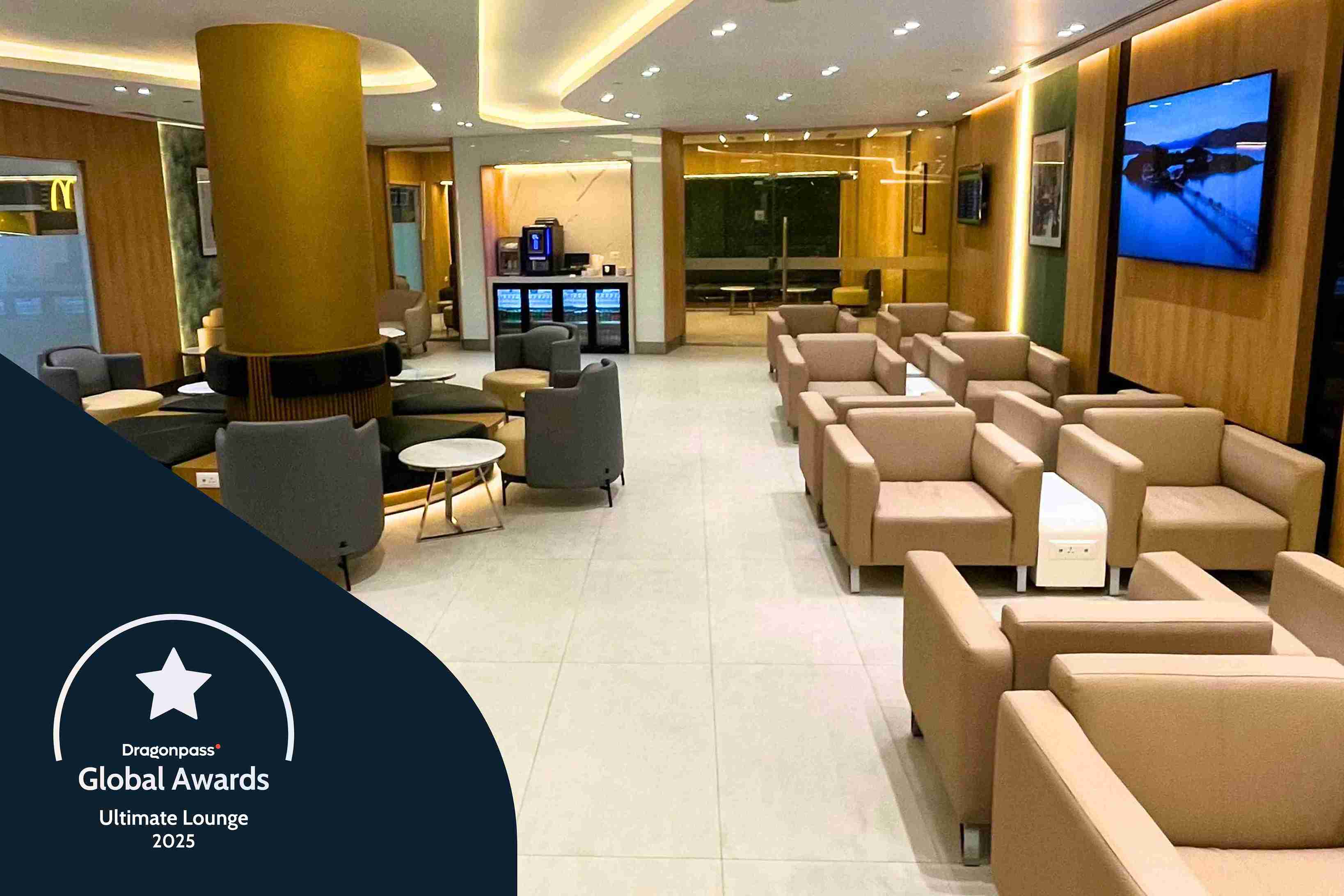 Ahlein Emerald Lounge Cairo International Airport - HolidaySG
