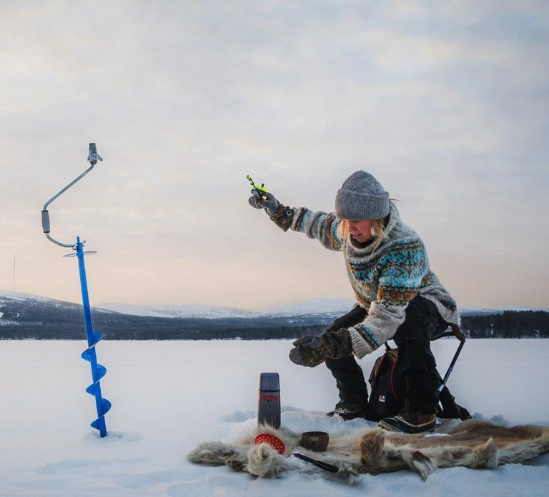 Pyhä: Ice Fishing Experience at Frozen Lake