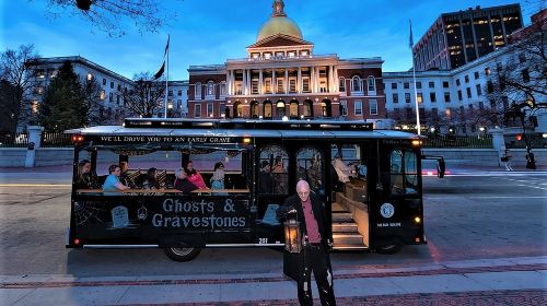 Boston Ghosts and Gravestones Trolley Tour Day Tours