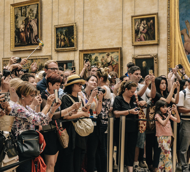 Paris: Louvre Museum Ticket with Masterpieces Audio Guide