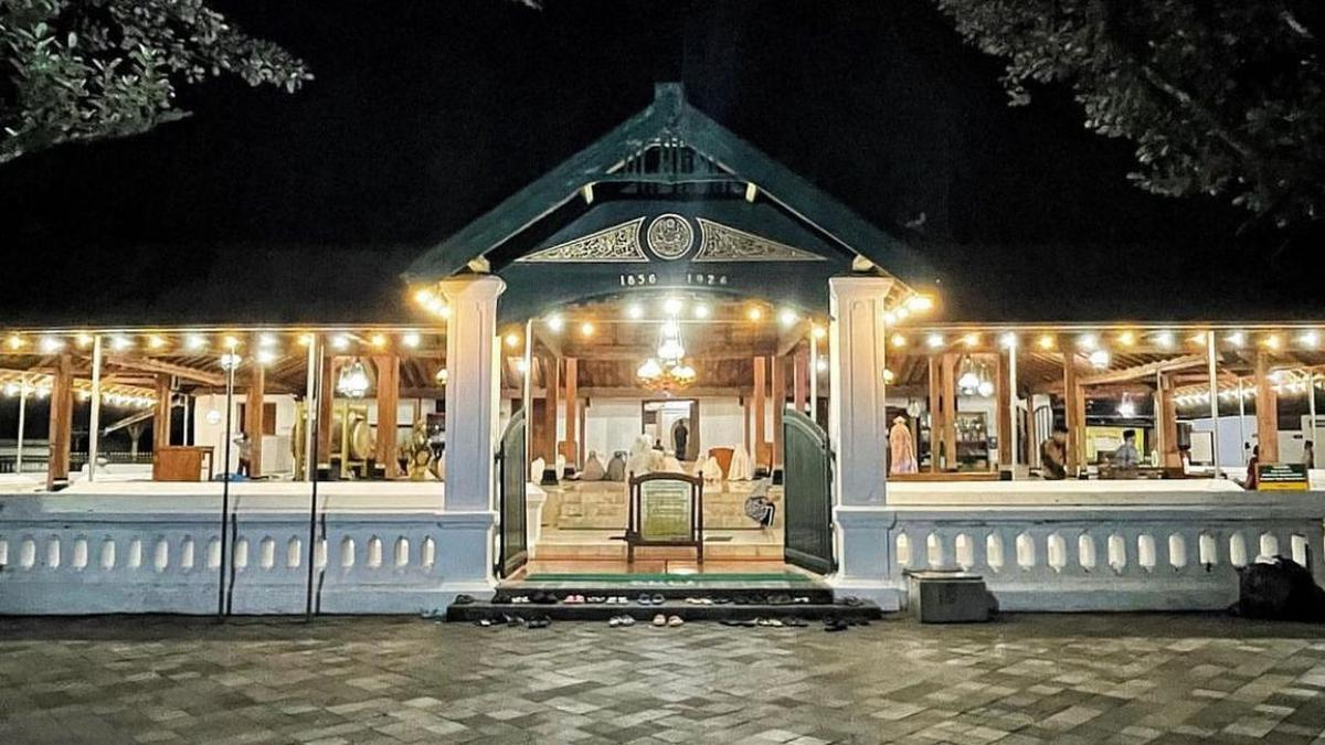 Walking Tour Kota Gede - HolidaySG