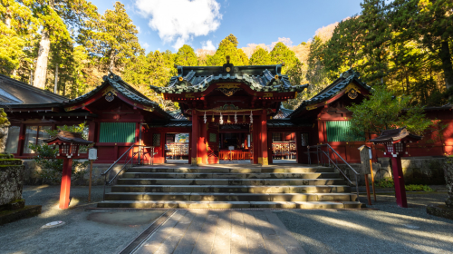Japan Hakone Shrine + Hakone Sightseeing Cruise + Hakone Ropeway + Oshino hakkai 1-day tour Day Tours