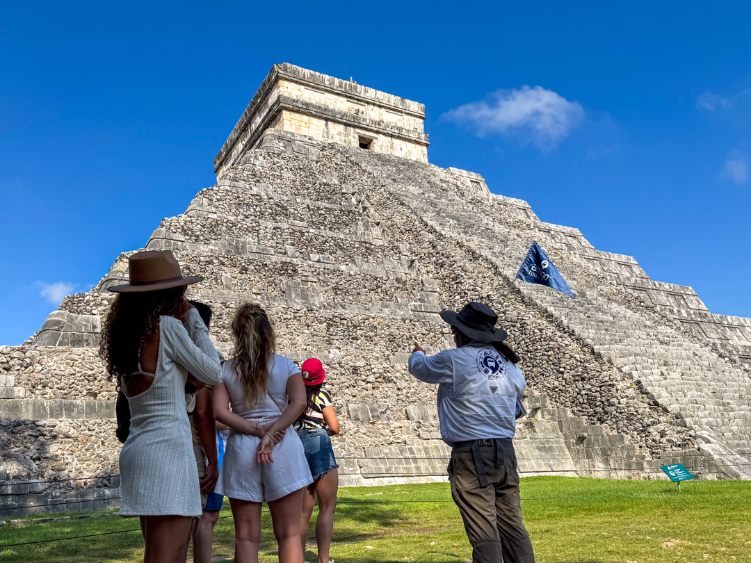 Chichen Itza On-Site Guided Tour with Professional Guide - HolidaySG