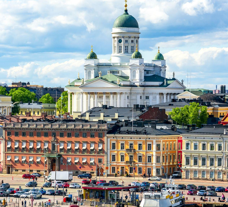 Best of Helsinki: Private Walking Tour with a Local