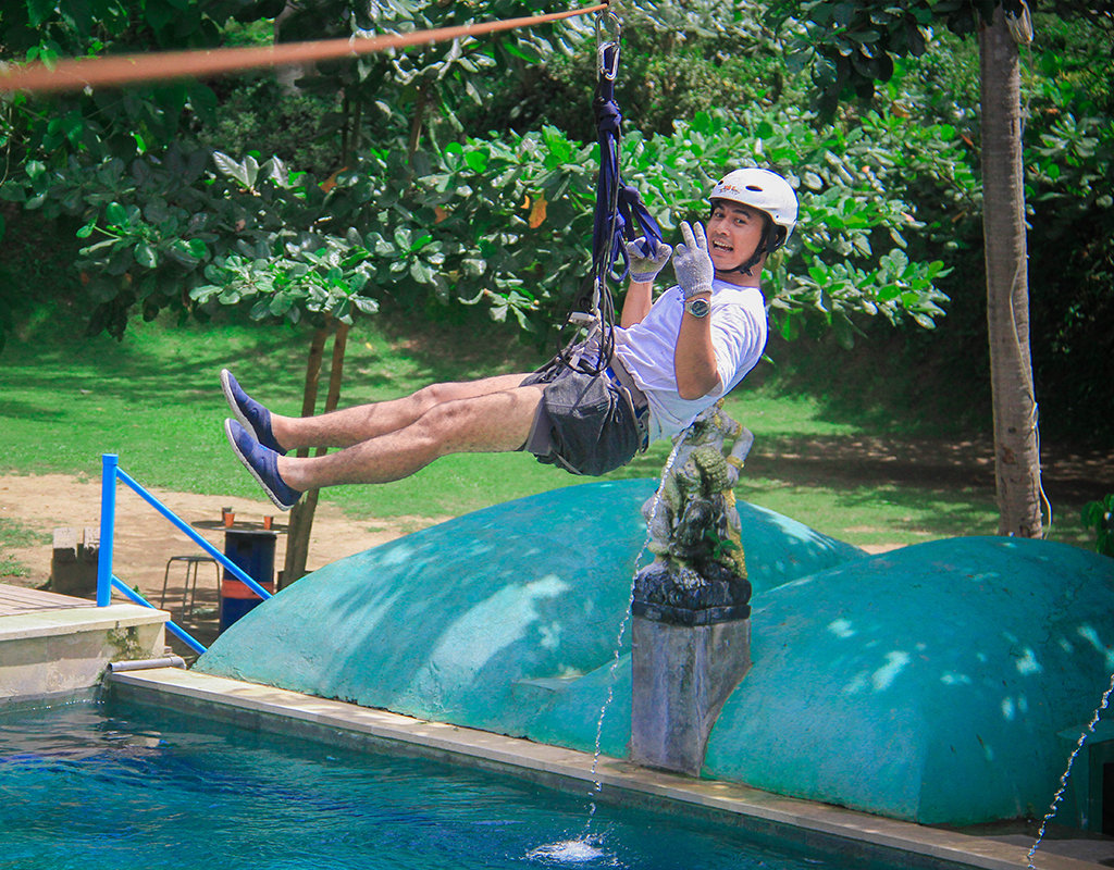 Flying Fox Only (Exclude Admission) - HolidaySG