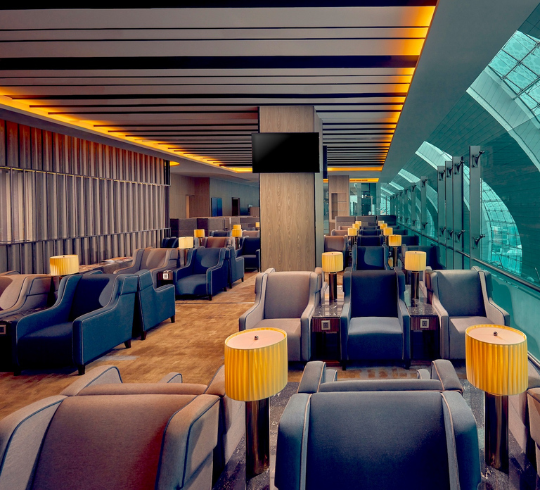 Dubai International Airport (DXB): Premium Lounge Entry - HolidaySG
