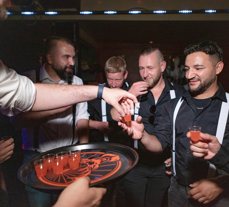 Munich: Bar and Club Crawl