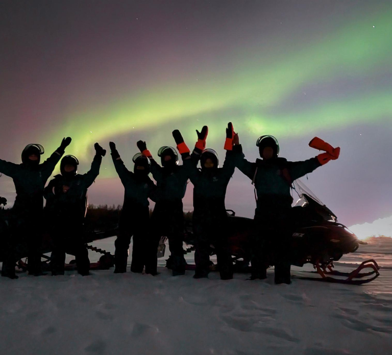 Kemi-Tornio: Night Safari on Snowmobiles