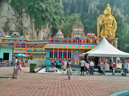 KL GRAND TOUR WITH 25 ATTRACTIONS (SIC - Join In Tour) - HolidaySG