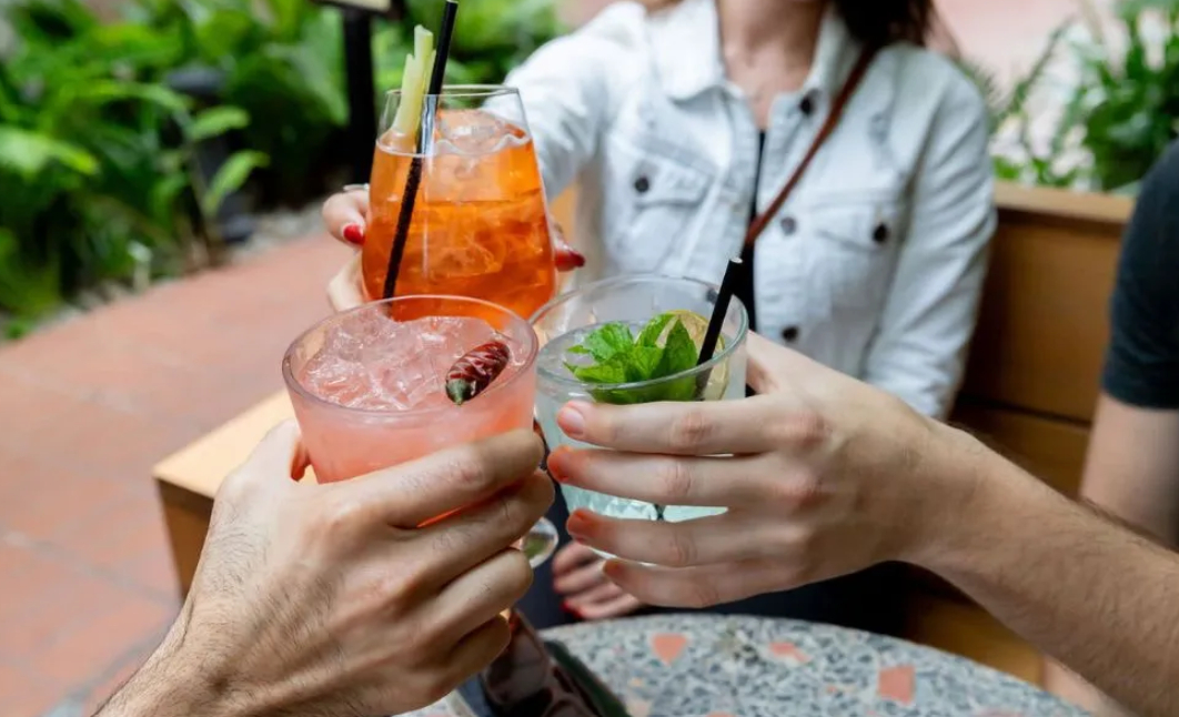 Brisbane Small Bars and Street Art Tour - 3 Hours - HolidaySG
