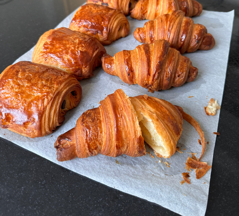 Paris: Croissant Baking Class with a Chef