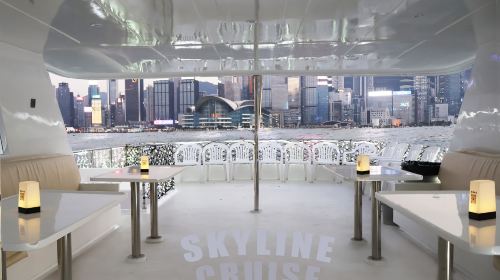 Hong Kong Skyline Tour Victoria Harbour Cruise Transport Passes - HolidaySG