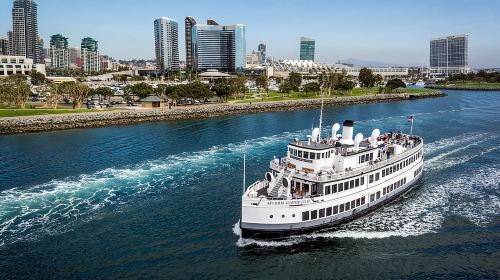 San Diego Bay Highlights: Scenic 90-Minute Narrated Harbor Tour Day Tours