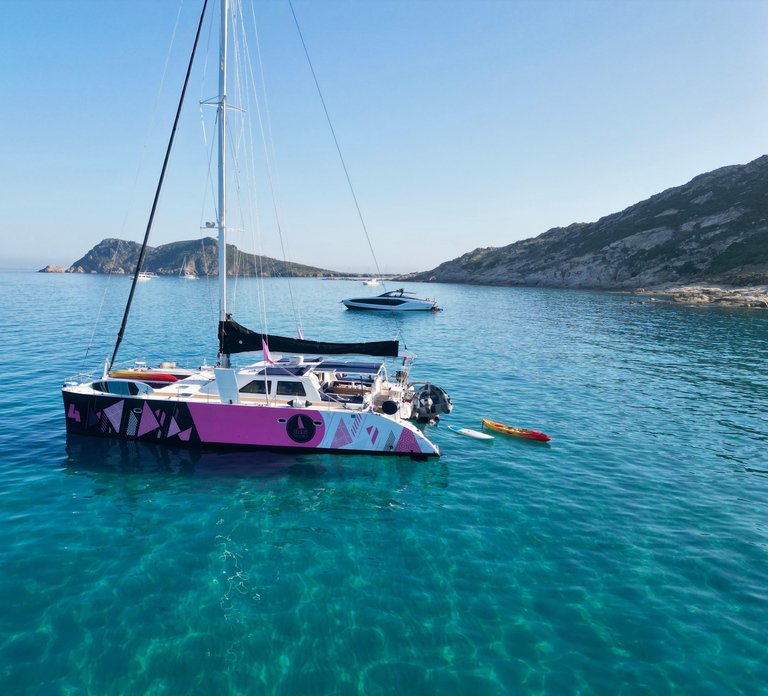 Côte d'Azur: Evening Catamaran Cruise with Aperitif