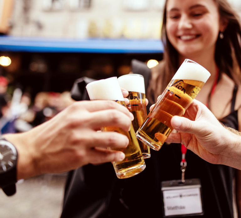 Cologne: Brewery Tour with 3 Kölsch Beer Tastings