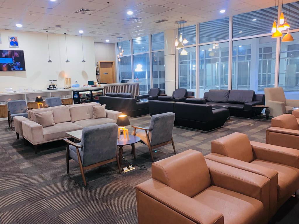 Sanbra Business & Priority Lounge Roberts International Airport - HolidaySG