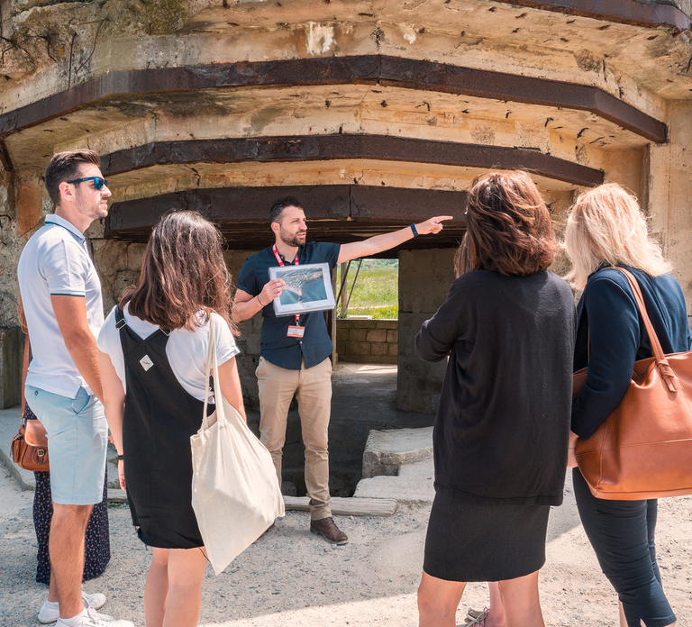Caen: Guided D-Day Sites Tour & Caen Memorial Museum Ticket