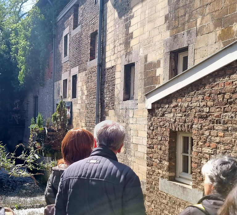 2H Walking Tour Maastricht