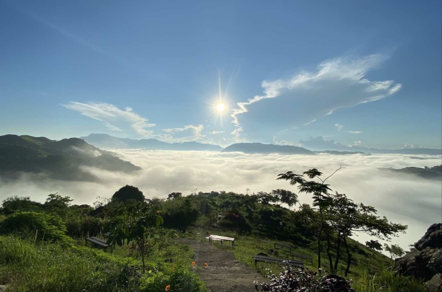 Treasure Mountain Private Day Tour in Rizal