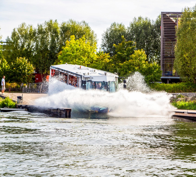 Paris: City and River Seine Tour on an Amphibious Bus