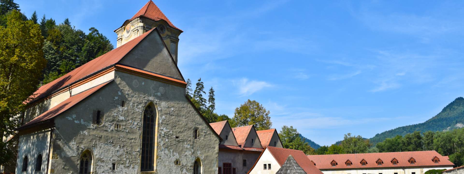 Pieniny National Park and Holy Trinity Church Day Tour from Popriad