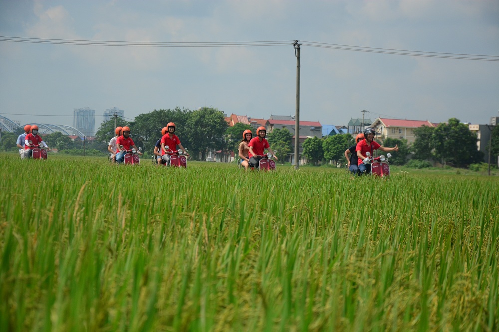 Hanoi Bat Trang Ceramic Village And Outskirts by Authentic Vespa