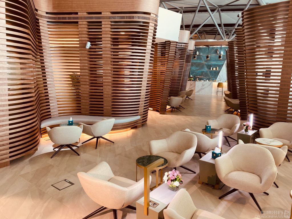 Majan Lounge Muscat International Airport - HolidaySG